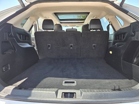 Used 2016 Ford Edge SEL w/ Equipment Group 201A FWD image 28