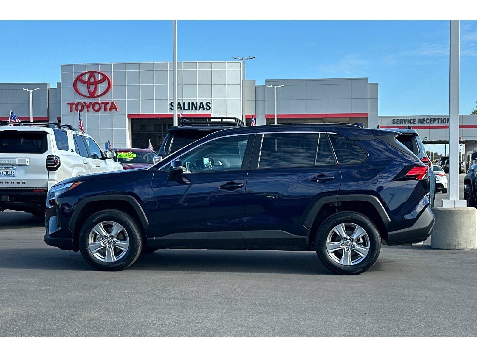 Used 2024 Toyota RAV4 XLE FWD image 7