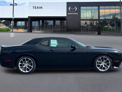Used 2022 Dodge Challenger GT RWD image 3