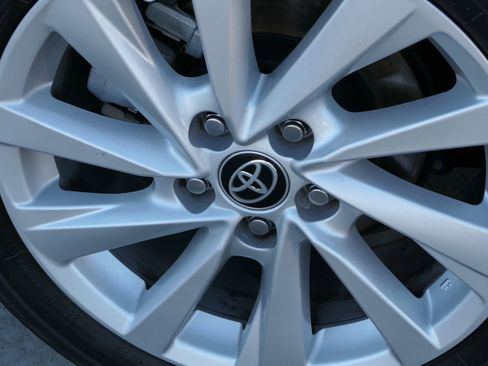 Used 2023 Toyota Camry LE image 11