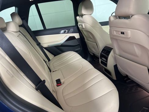 Used 2021 BMW X5 xDrive40i w/ Premium Package image 15