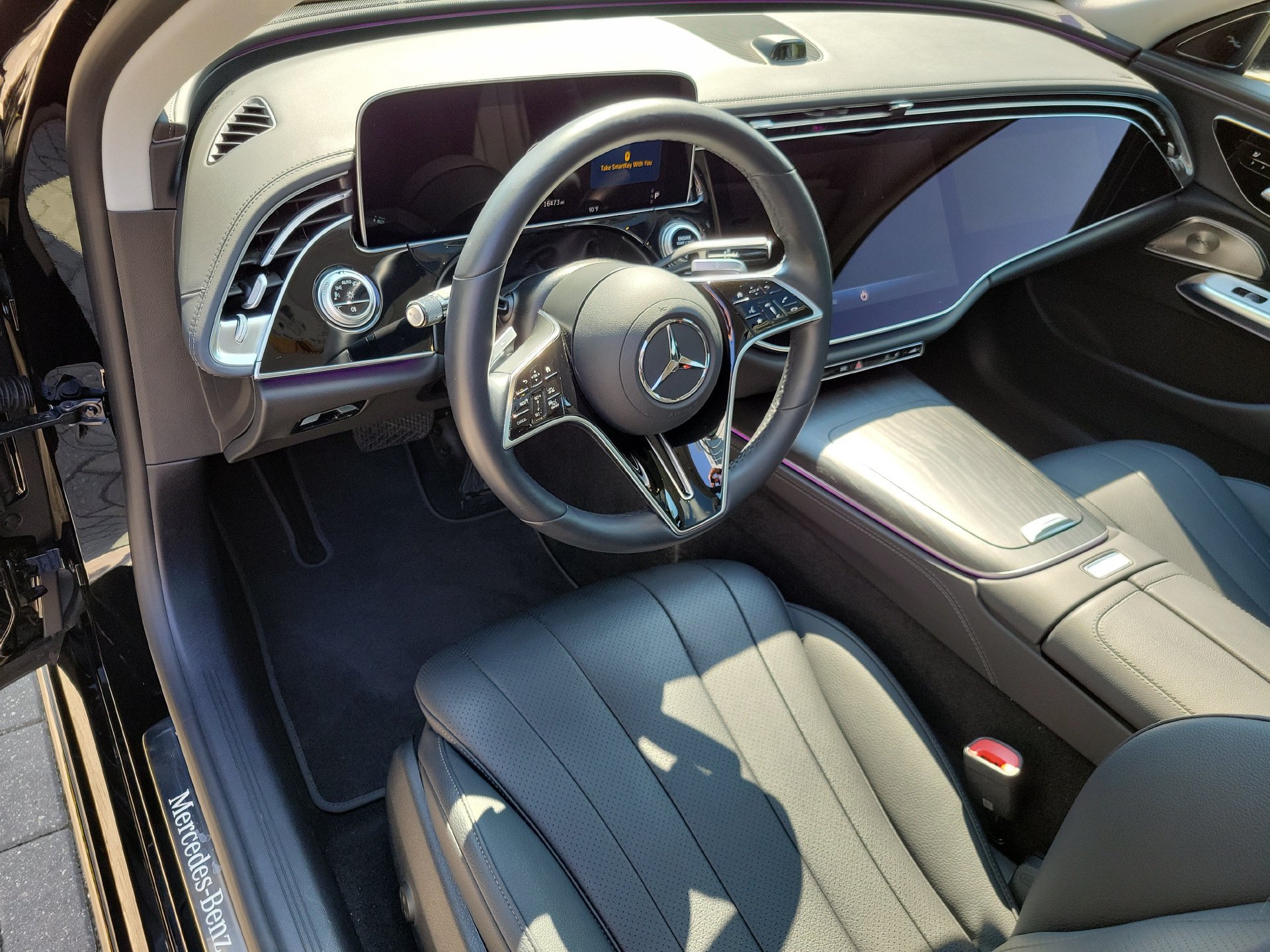 Used 2025 Mercedes-Benz E 350 4MATIC Sedan image 26