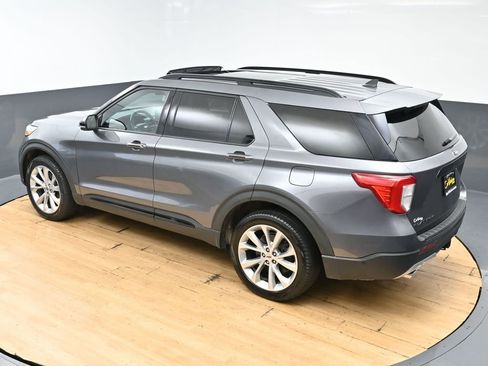 Used 2021 Ford Explorer Platinum w/ Premium Technology Package AWD/4WD image 49