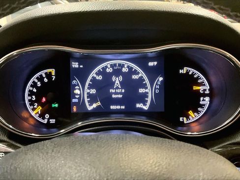 Used 2017 Jeep Grand Cherokee Limited AWD/4WD image 26