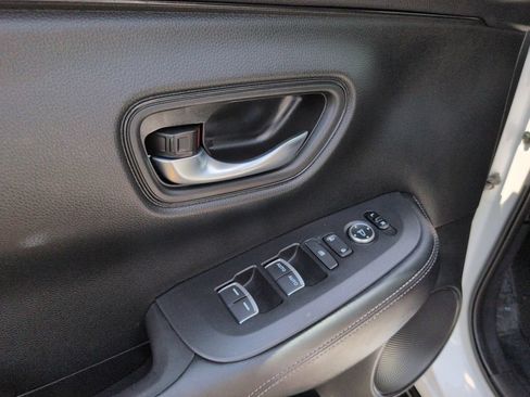 Used 2024 Honda HR-V EX-L image 20