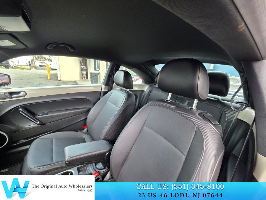 Used 2016 Volkswagen Beetle 1.8T SE FWD image 10