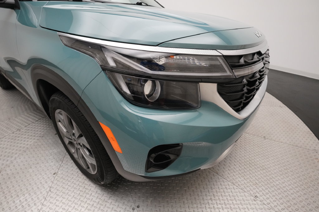 Used 2024 Kia Seltos S AWD/4WD image 22