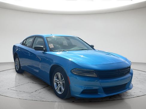 Used 2023 Dodge Charger SXT w/ Cold Weather Package RWD image 1