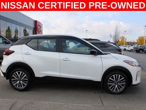 Certified 2024 Nissan Kicks SV image 6
