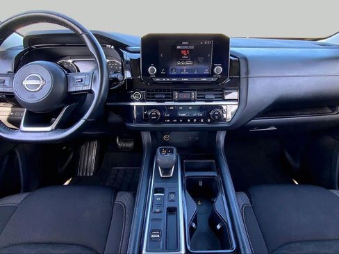 Used 2023 Nissan Pathfinder SV FWD image 15