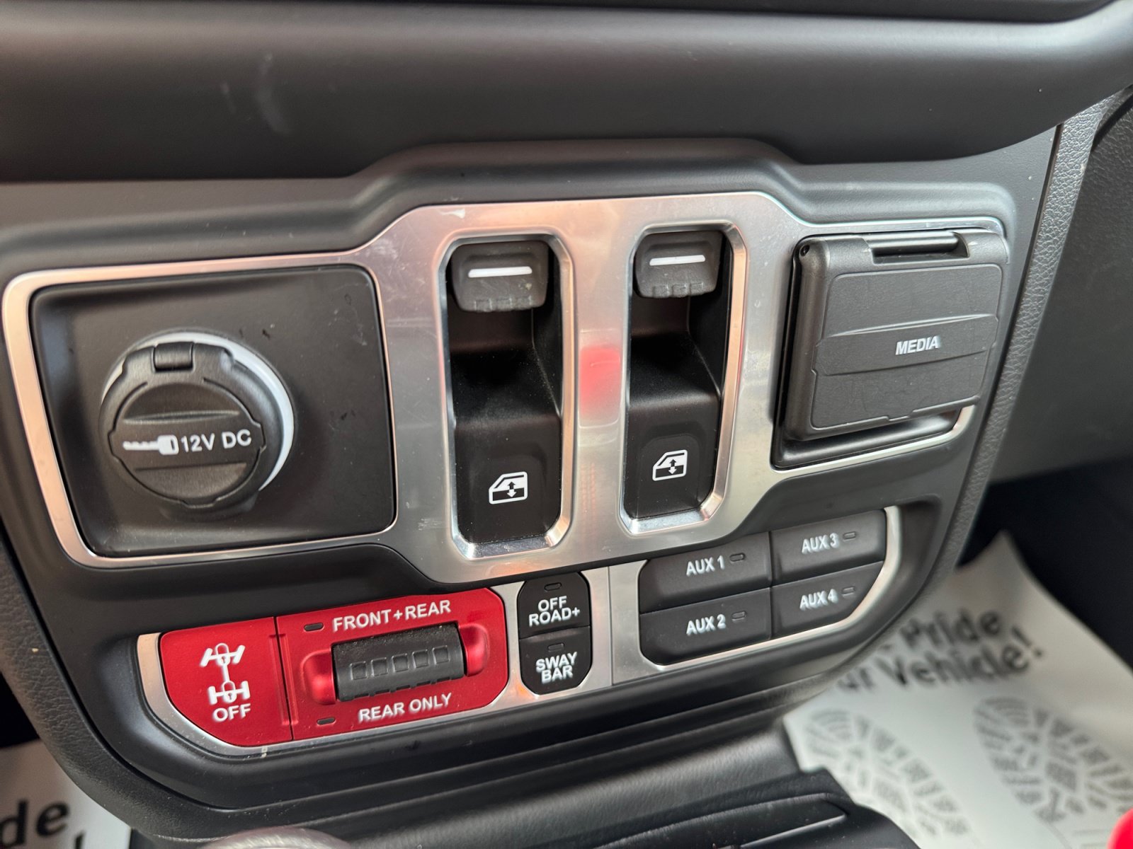 Used 2021 Jeep Wrangler Rubicon AWD/4WD image 20
