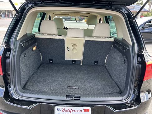 Used 2014 Volkswagen Tiguan SEL FWD image 11