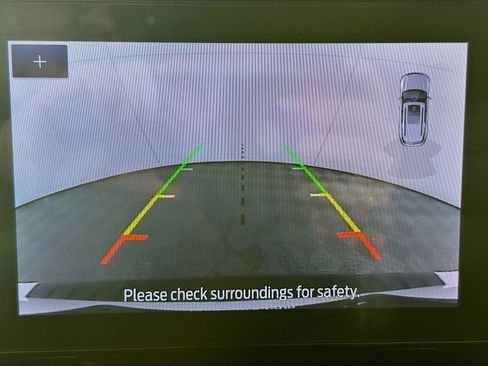 Used 2020 Ford Explorer XLT image 22