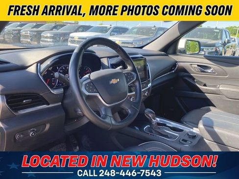Used 2023 Chevrolet Traverse Premier w/ LPO, Floor Liner Package AWD/4WD image 10