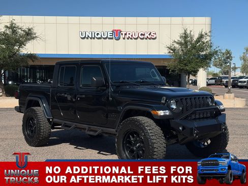 Used 2022 Jeep Gladiator Sport image 4