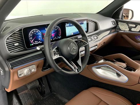 Used 2026 Mercedes-Benz GLE 450 GLE 450 image 11