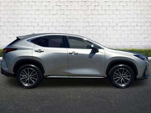 Used 2025 Lexus NX 250 FWD w/ Accessory Package (Z2) image 3