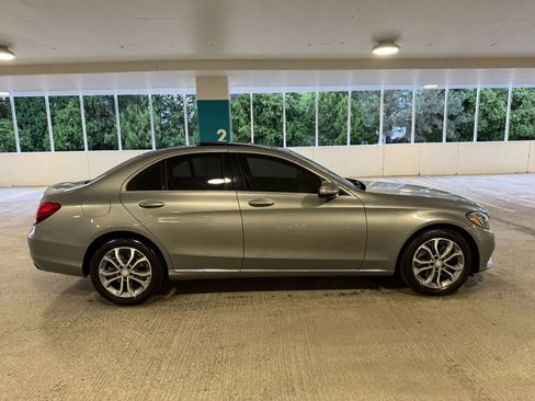 Used 2015 Mercedes-Benz C 300 4MATIC Sedan image 7