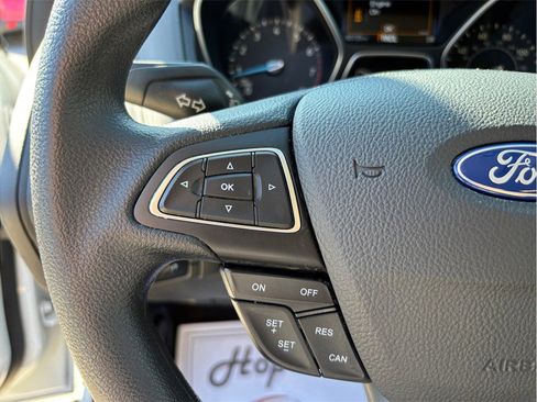 Used 2016 Ford Focus SE image 19