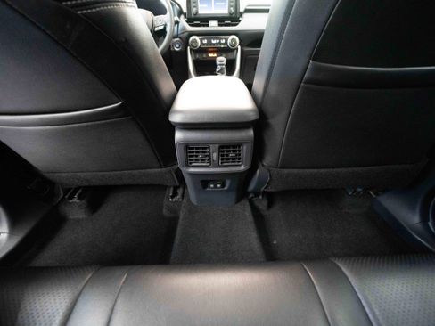 Used 2019 Toyota RAV4 XLE w/ Convenience Package AWD/4WD image 22