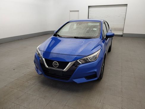 Used 2022 Nissan Versa SV FWD image 15