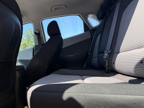Used 2020 Hyundai Kona SE FWD image 11