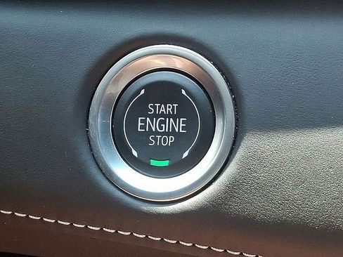 Certified 2024 Cadillac Escalade ESV Sport Platinum AWD/4WD image 26