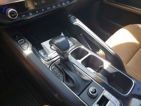 Used 2021 Kia Telluride SX w/ Towing Package FWD image 31