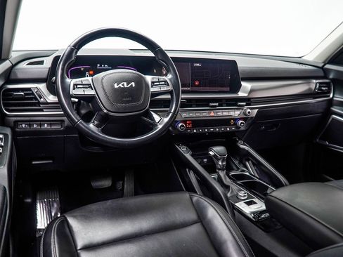 Used 2024 Kia Telluride S w/ S Sunroof Package FWD image 16