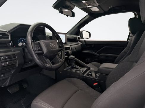 Used 2025 Toyota Tacoma SR image 10