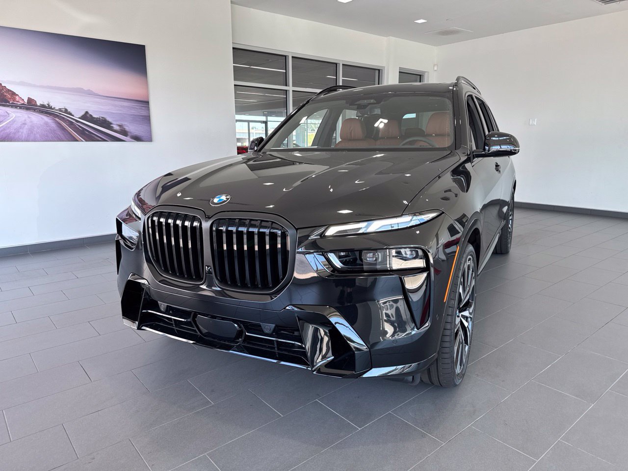 New 2027 BMW X7 xDrive40i w/ M Sport Package AWD/4WD image 3