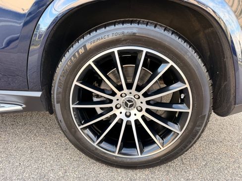 Used 2021 Mercedes-Benz GLE 450 4MATIC w/ AMG Line Exterior image 37