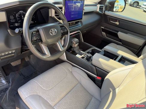 Used 2024 Toyota Tundra Limited AWD/4WD image 16