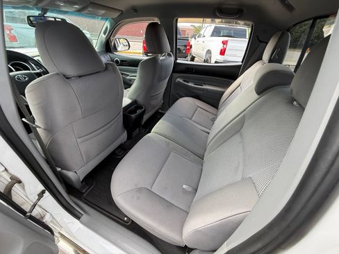 Used 2012 Toyota Tacoma 4x4 Double Cab w/ TRD Off-Road Pkg image 27