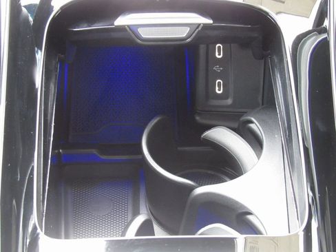 New 2026 Mercedes-Benz GLC 300 4MATIC image 31