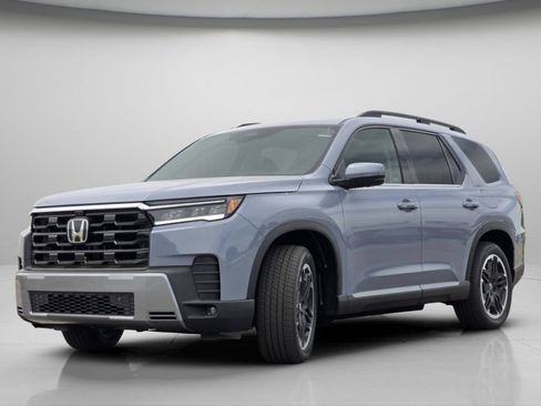 New 2026 Honda Pilot Touring image 16