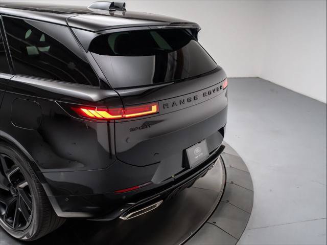 New 2027 Land Rover Range Rover Sport Battersea AWD/4WD image 32