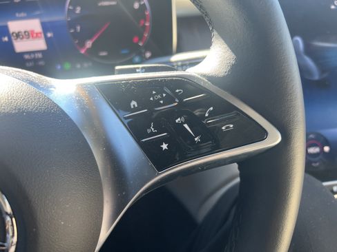 Certified 2024 Mercedes-Benz GLC 300 4MATIC image 20