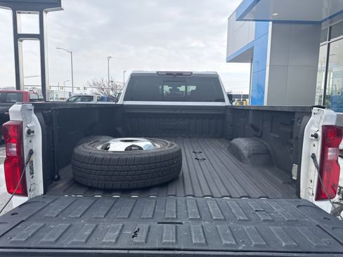 Used 2022 Chevrolet Silverado 3500 High Country w/ Safety Package II image 11