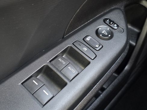 Used 2018 Honda Civic Sport image 28