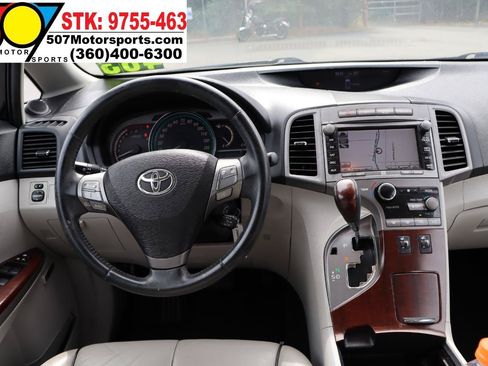 Used 2009 Toyota Venza AWD image 15