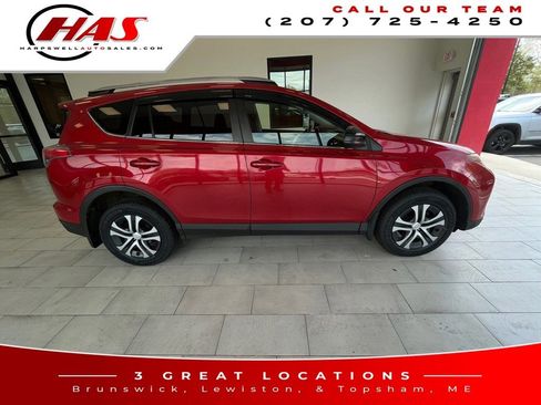 Used 2017 Toyota RAV4 LE w/ All Weather Liner Package AWD/4WD image 7