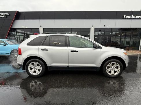 Used 2012 Ford Edge SE image 8