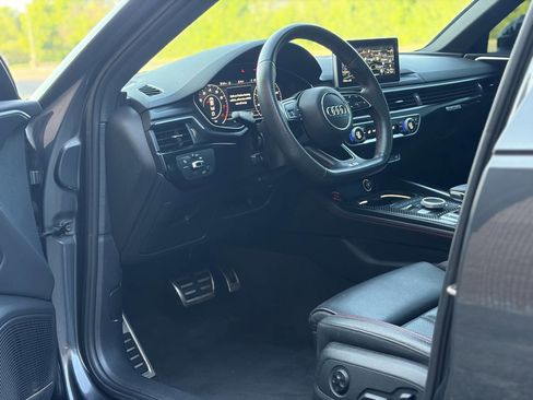 Used 2018 Audi A4 2.0T Premium Plus w/ Premium Plus Package AWD/4WD image 9