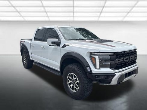 Used 2025 Ford F150 Raptor AWD/4WD image 9