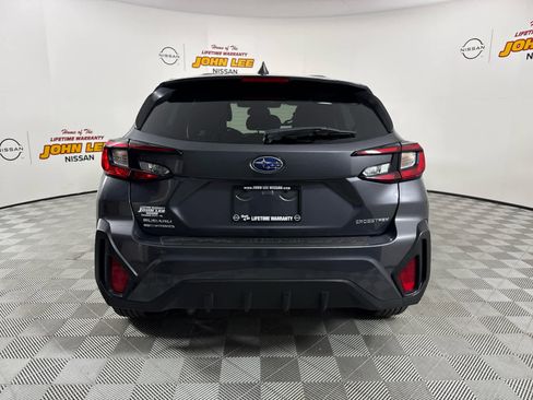 Used 2024 Subaru Crosstrek 2.0i image 4