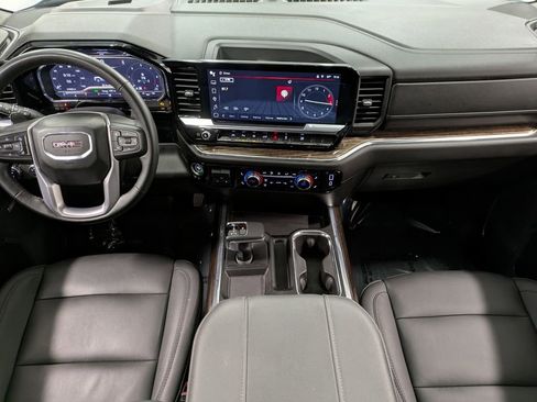 Used 2024 GMC Sierra 1500 Elevation w/ Elevation Premium Package image 23