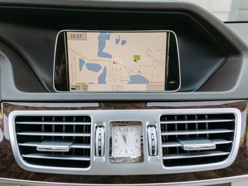 Used 2015 Mercedes-Benz E 350 4MATIC Sedan w/ Premium 1 Package image 23