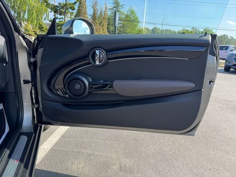Used 2017 MINI Cooper S FWD image 42