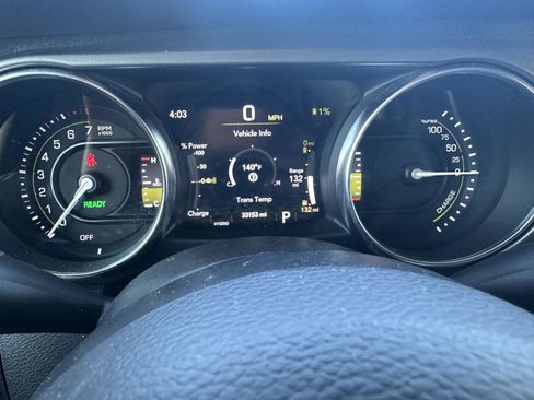 Used 2023 Jeep Wrangler Unlimited w/ Cold Weather Group image 10